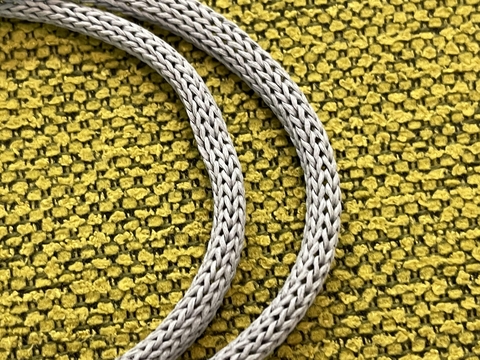 エコロジーみを感じる アップルストアのバッグ 持ち手が紙製だ ギズモード ジャパン