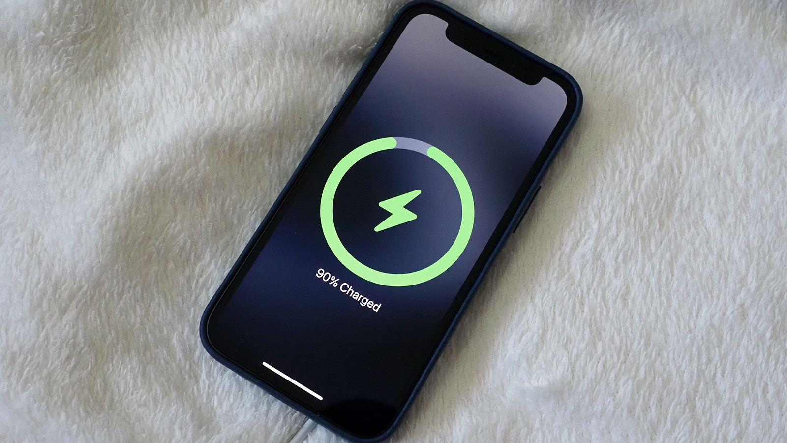 iPhone 12 miniレビュー：ミニサイズが最高だけど、バッテリーもミニ 