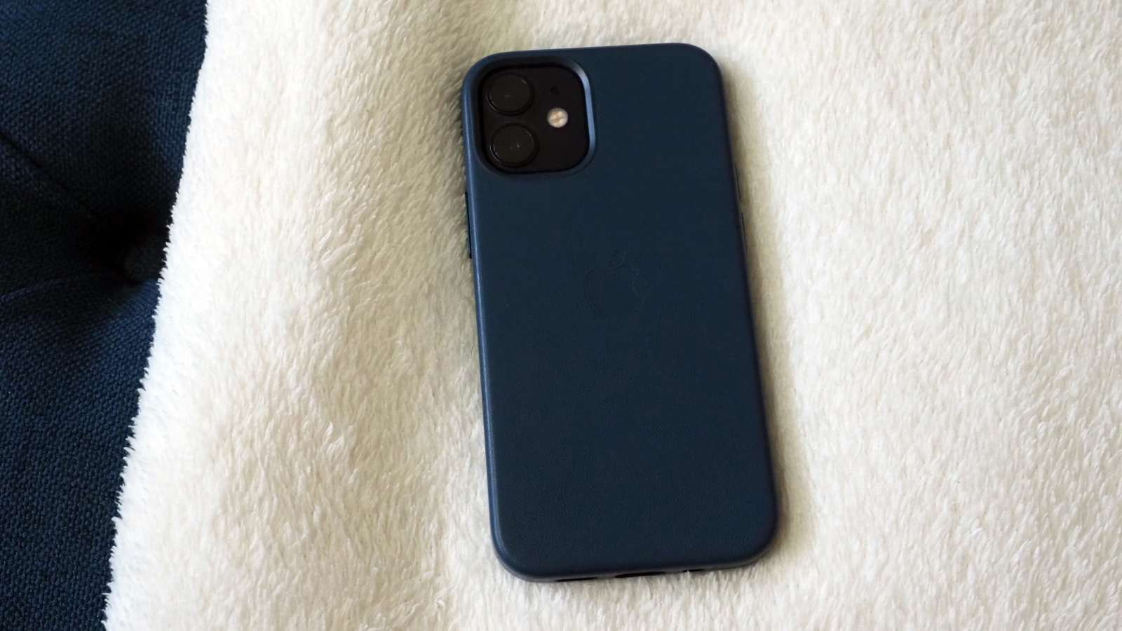 iPhone 12 miniレビュー：ミニサイズが最高だけど、バッテリーもミニ