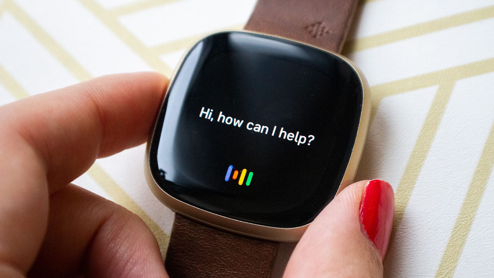 Fitbit Versa 3レビュー：万人ウケするバランスのいいスマートウォッチ 