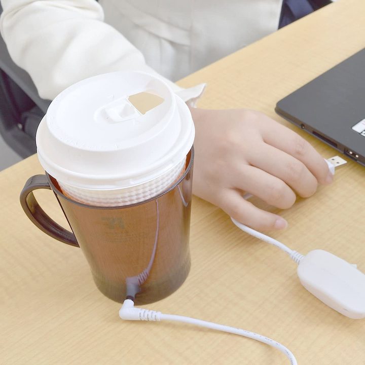 もう冷たいコーヒーとはオサラバ 紙コップのドリンクを保温するusbウォーマー ギズモード ジャパン