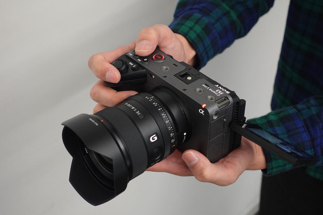 ソニー「FX3」ってどうなの？ 動画のプロに聞いたらちょっとドライな