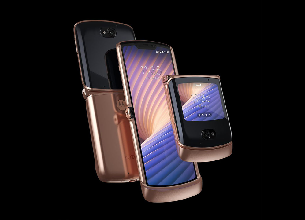 Macbookと相性いいかも 金ピカな折りたたみスマホがsimロックフリーで国内上陸 ギズモード ジャパン