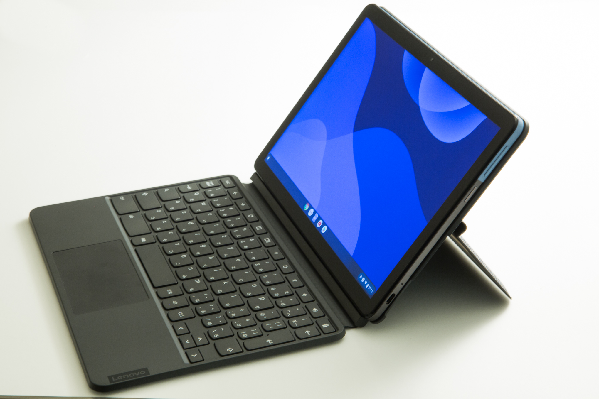すごい人気。「キーボードが外れるChromebook」のいいところ