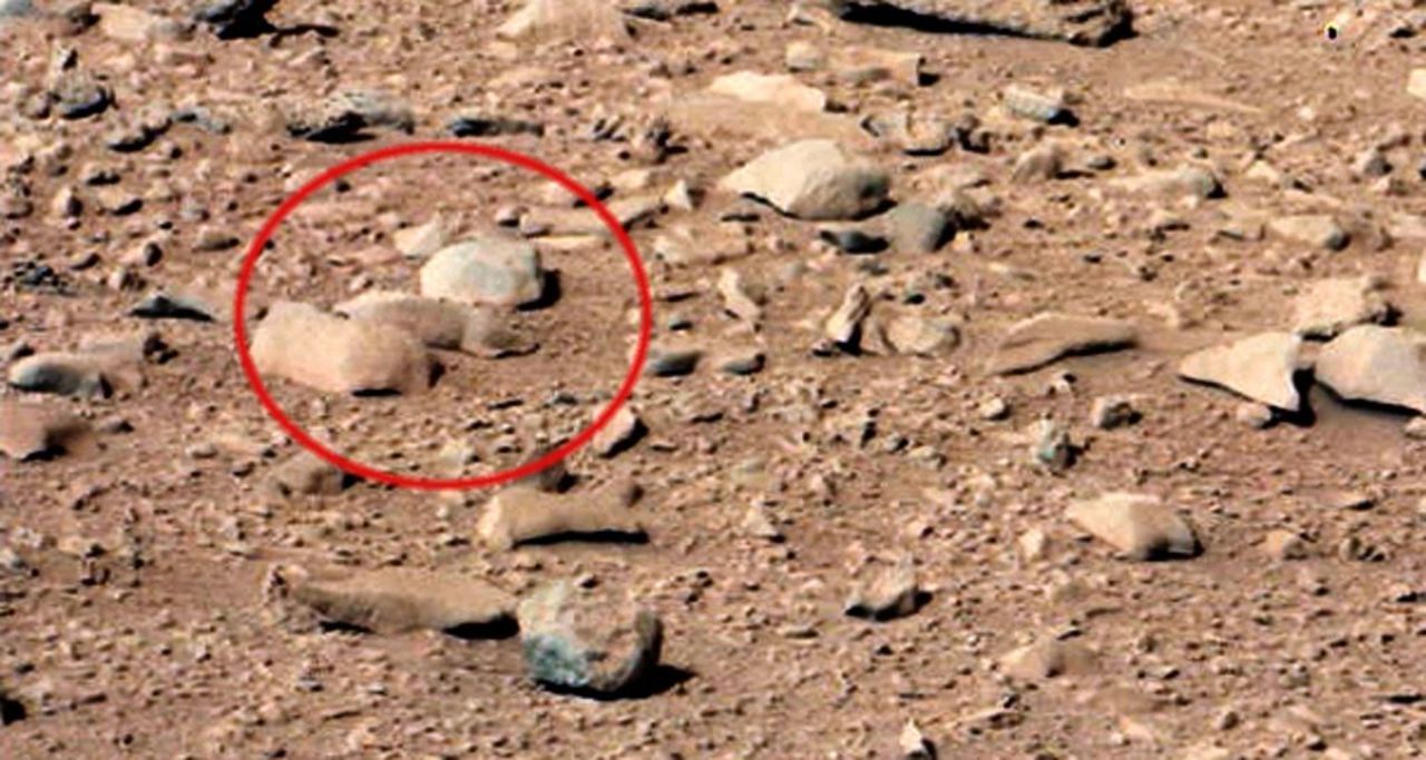 200520_weirdmars_top