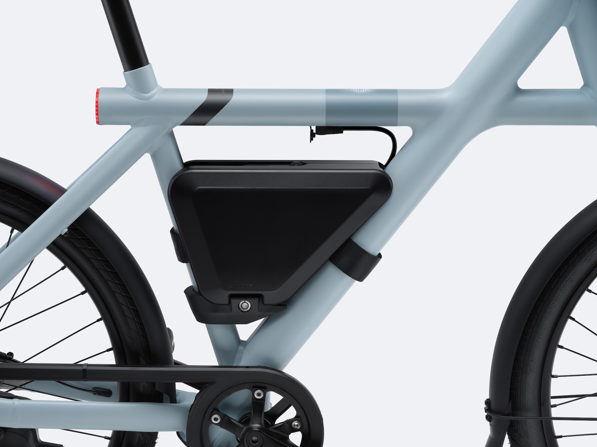 VANMOOF S3 充電器&工具セット 弱点をなくす、強力なアクセサリが登場。VanMoofがさらにパーフェクト