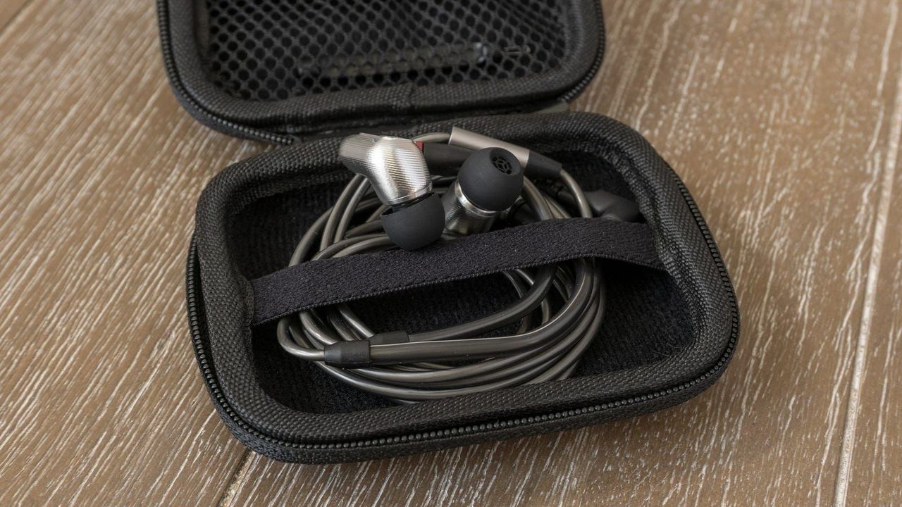 210511_sennheiserIE9006
