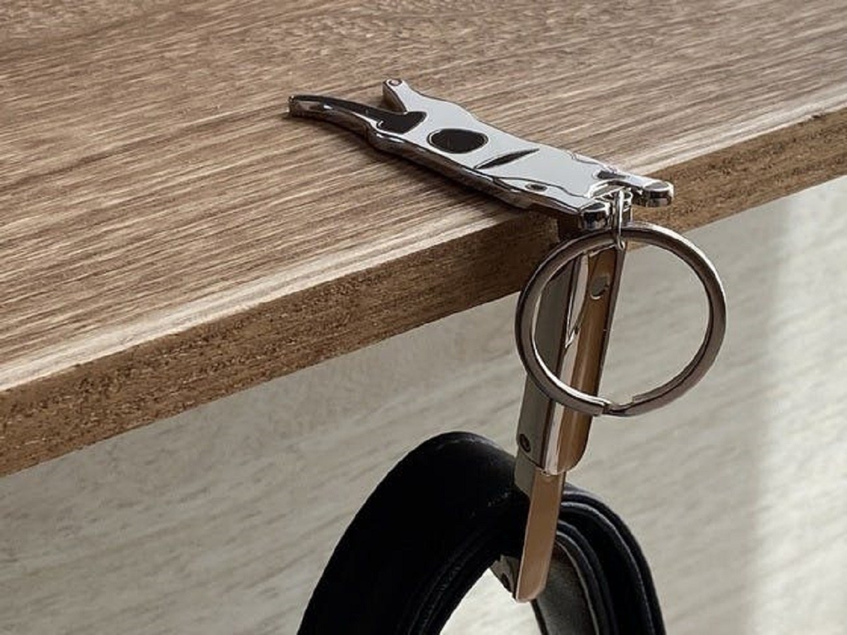 8BBE0B4B-9225-4D37-8978-FBDBC52D1094