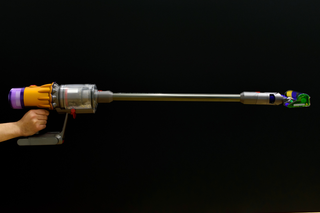 210531Dysonv12-10