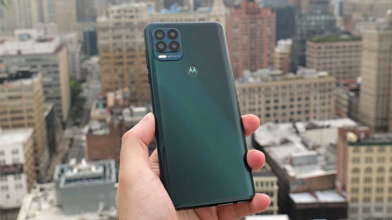 210614moto5g-03