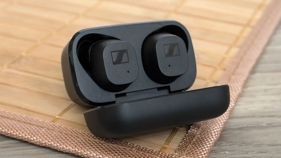 210712sennheisercxtrue01