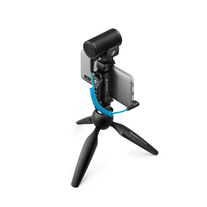 product_detail_x2_desktop_sennheiser-mke-200-mobile-kit-product-shot-01_result