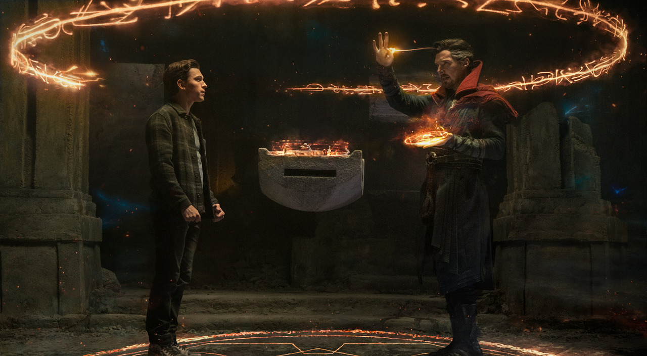 場面写真2_スパイダーマンNWH_DF-02453_rv3_2000x1102_thumbnail
