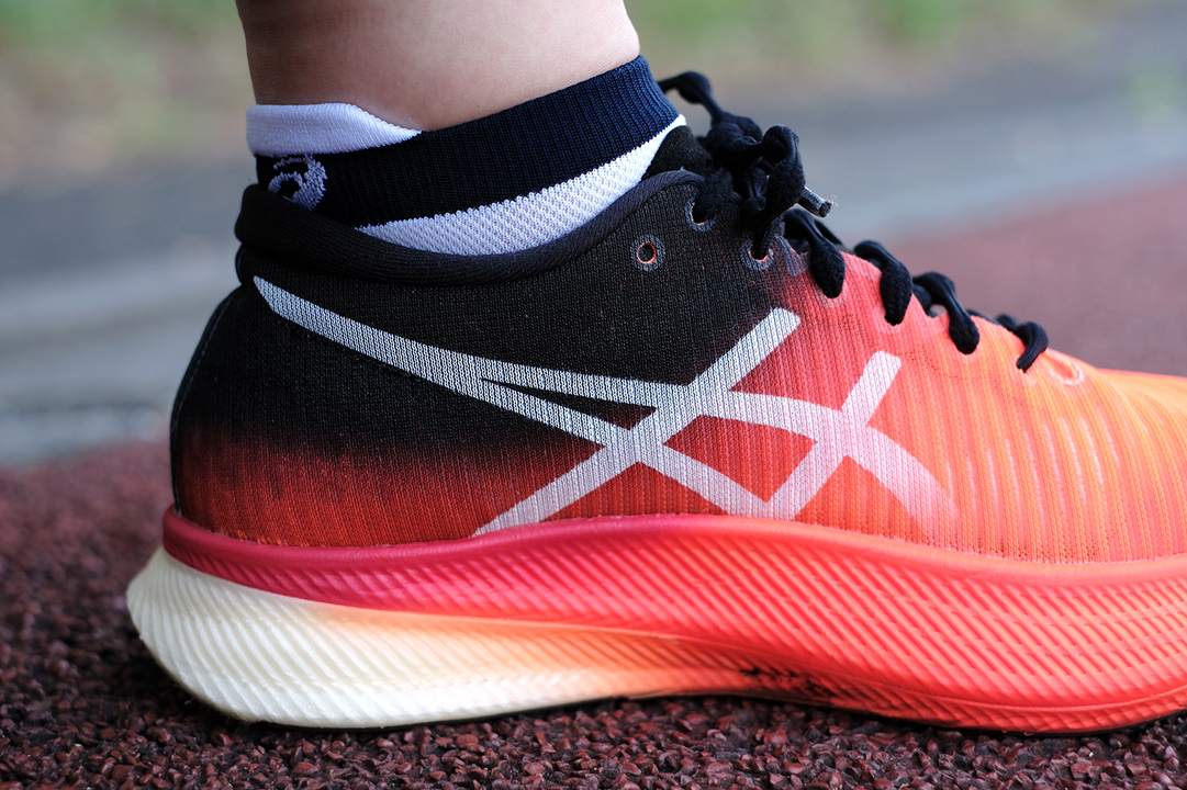 210829_asicswashisocks_sideview-1