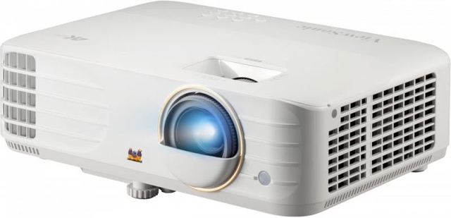 スペックが強すぎる。4K HDRも、フルHD・240Hzもいけるゲーミングプロジェクター