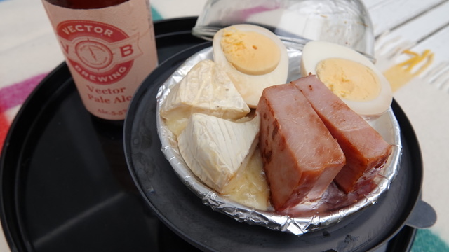 飲みに行きたい衝動を抑えるには、燻製器「もくもくクイックスモーカーS」が正解だった