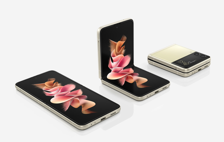 パカパカしたい 折りたたみスマホ Galaxy Z Fold3 5g と Galaxy Z Flip3 5g がドコモとauから発売 21年9月8日 Biglobeニュース