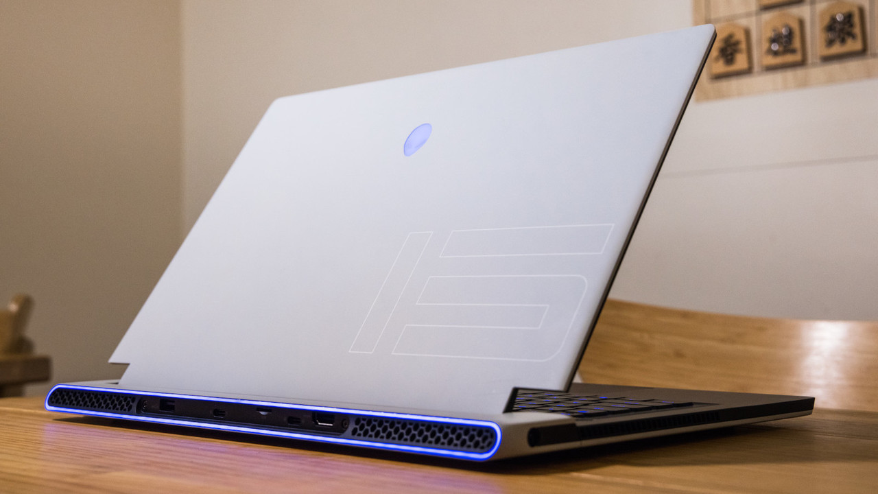 将棋でもゲームでも役立つ 軽快に動くスリムなゲーミングノートpc ギズモード ジャパン