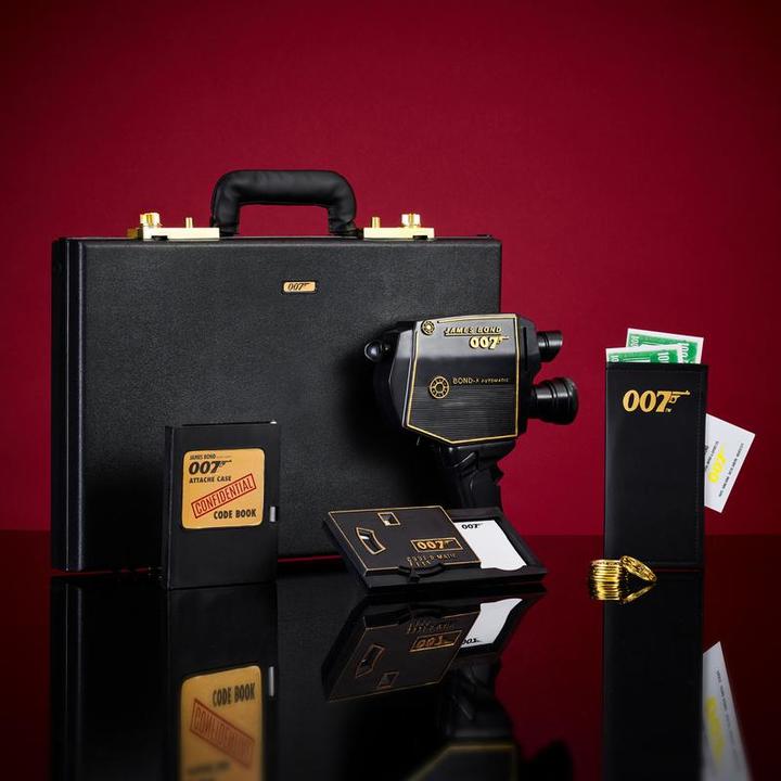 007 ロシアより愛をこめて のアタッシェケースでジェームズ ボンドになろう ギズモード ジャパン
