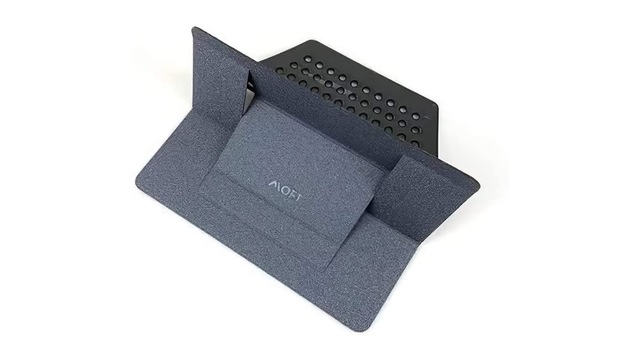 【Amazonタイムセール祭り】角度を、つけよう。みんなが欲しがるノートPC用MOFTがセールだよ！