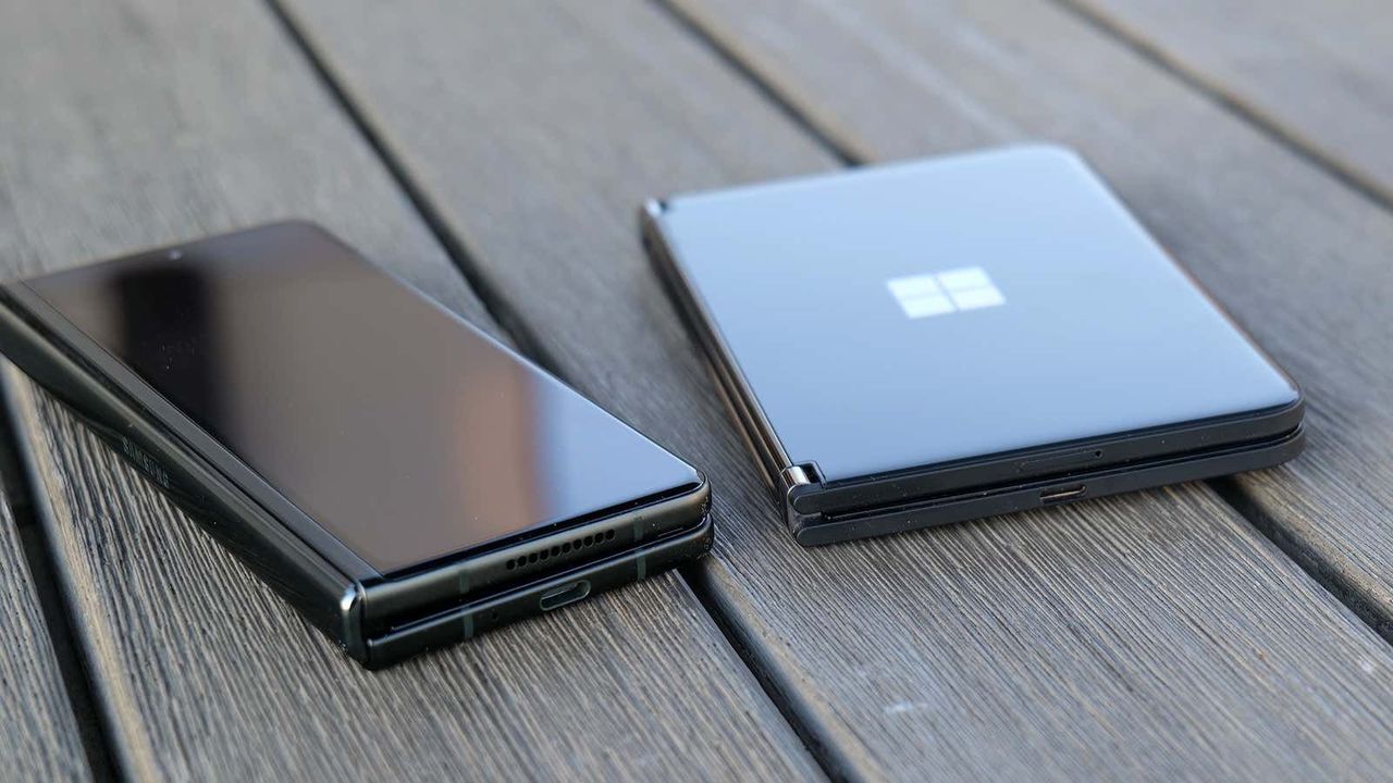 211110_surfaceduo2rev18