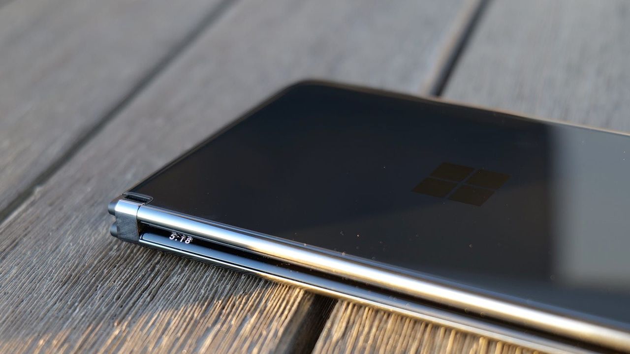 211110_surfaceduo2rev4