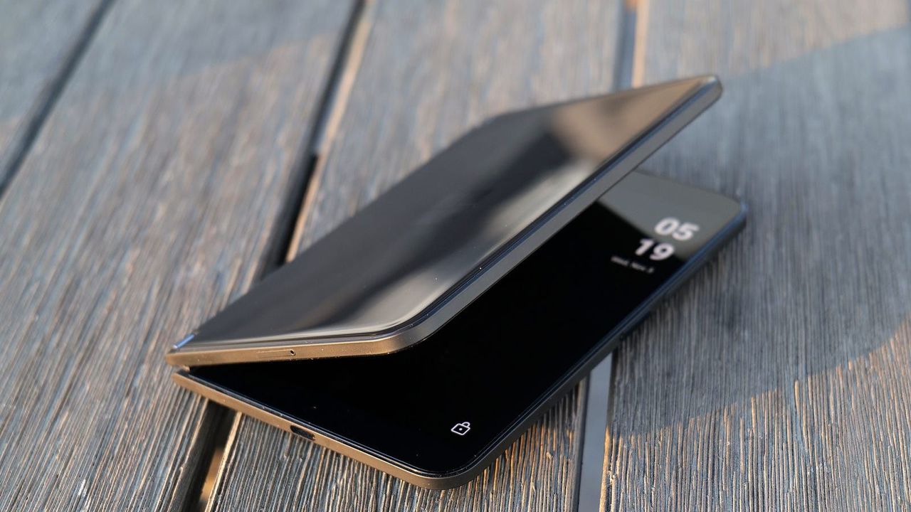 211110_surfaceduo2rev6