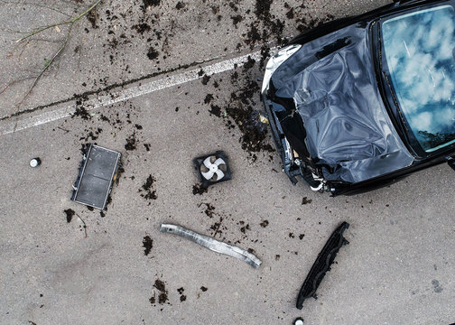 クルマの事故を空の視点でチェックできる。いまの自動車保険って進んでるね