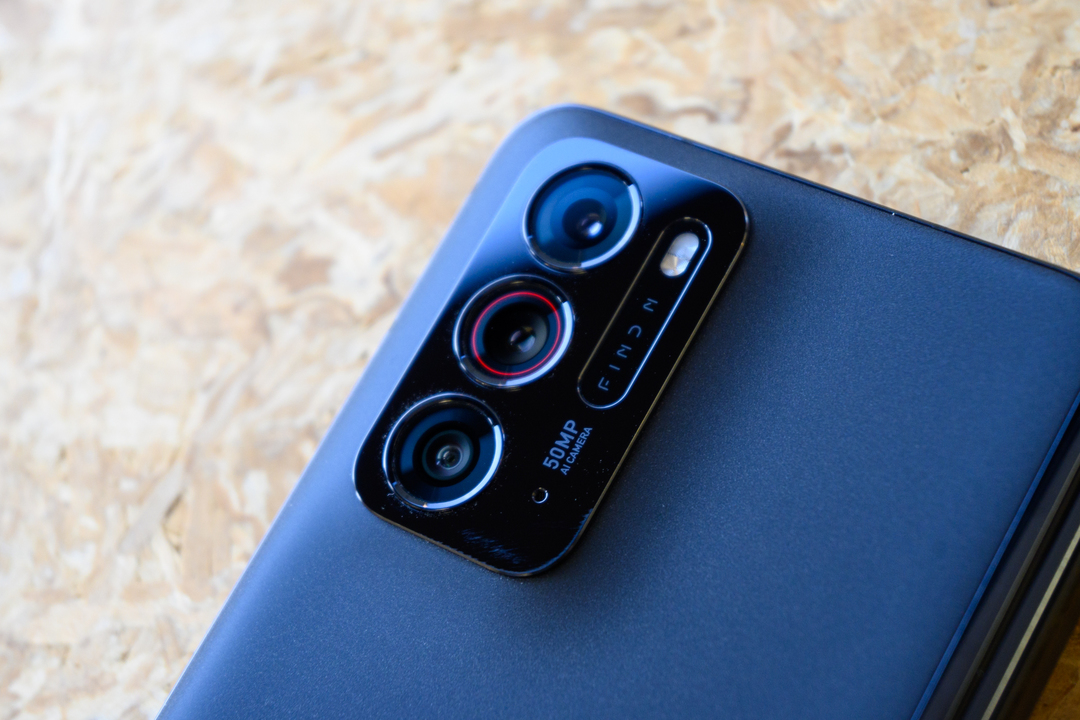 Oppoやるなぁ 合計5つのカメラユニットを搭載したoppo Find N 5gのカメラ性能をチェック ギズモード ジャパン