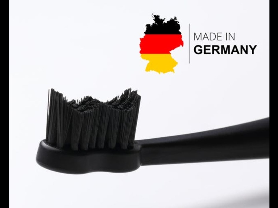 着色汚れ対策に。スイスの歯科医が開発した音波電動歯ブラシがmachi-ya 