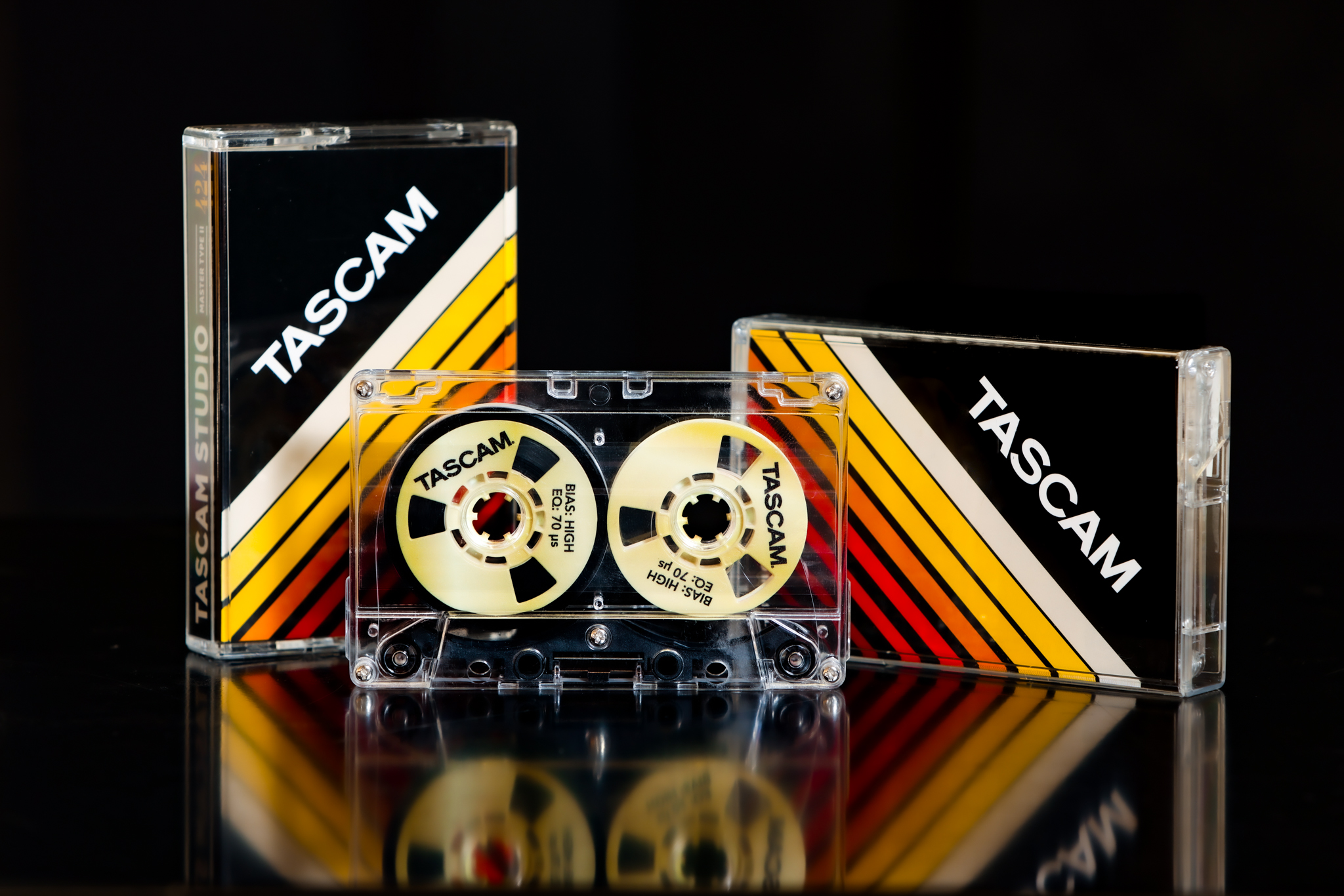 オープンリールデザインが美しすぎるタスカムのMTR専用テープ