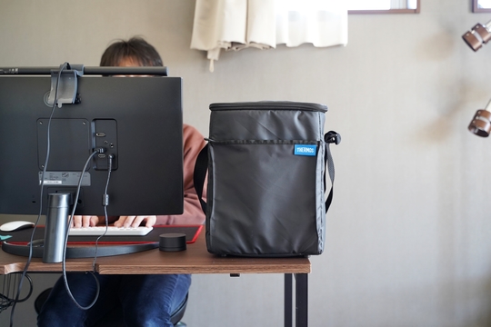 自室に冷蔵庫がほしいなら、まずはサーモスの保冷バッグを買ったほうが良い