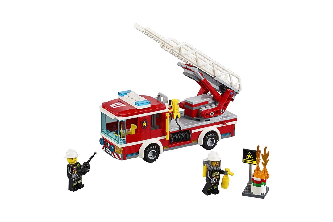 220303WirecutterLego3