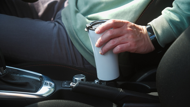 横にしても漏れないサーモタンブラー｢STTOKE ｣を使ってみた