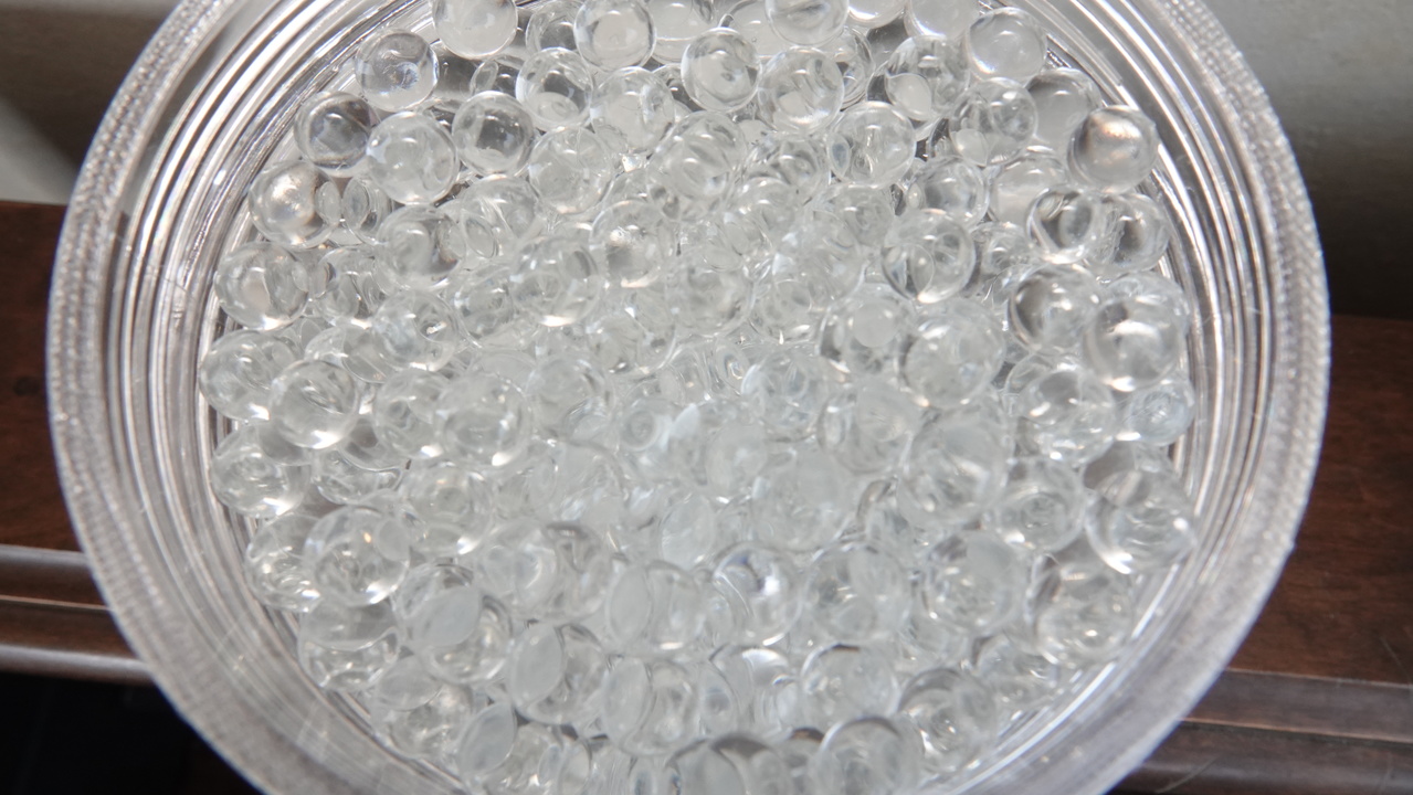 家の気になるニオイを消したくて ペット飼いに評判の消臭ビーズを使ってみた ギズモード ジャパン