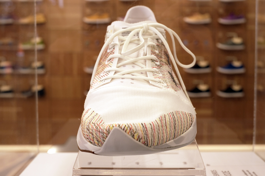 220420_adizero_frontview