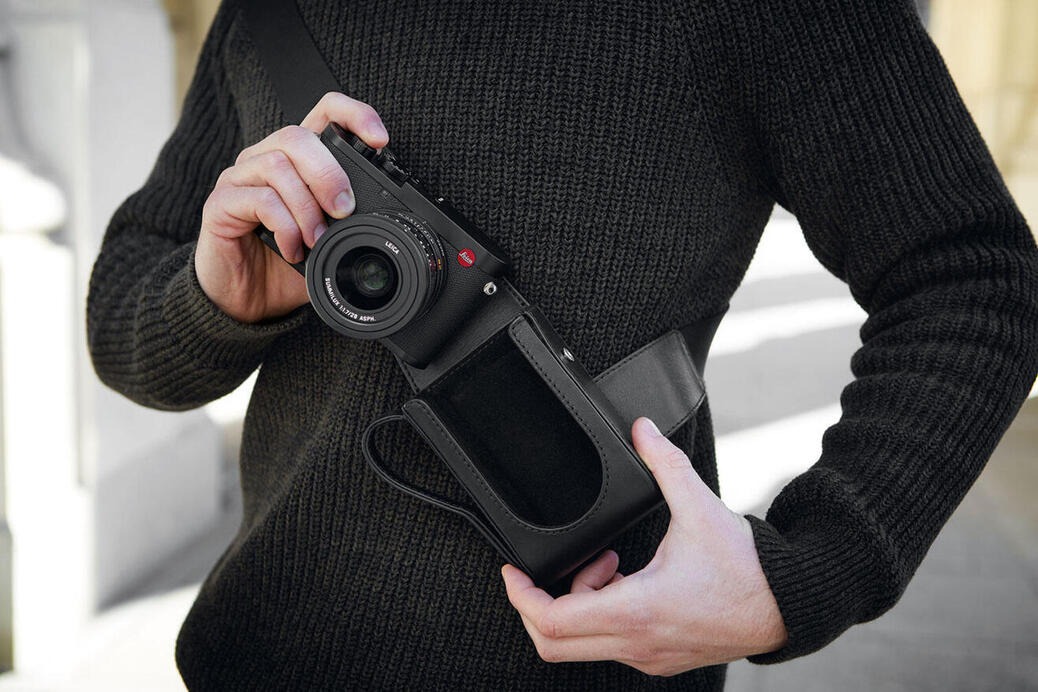 Q2-Holster-_-Ambient-_-1512x1008