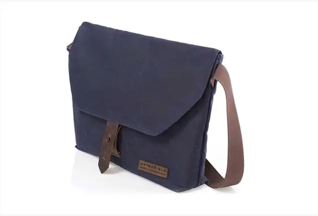 220522MessengerBags4