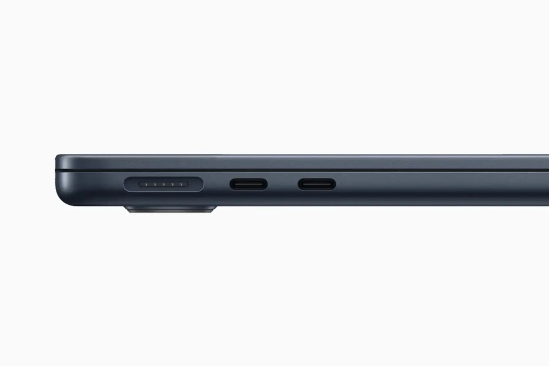 220609macbookair2203