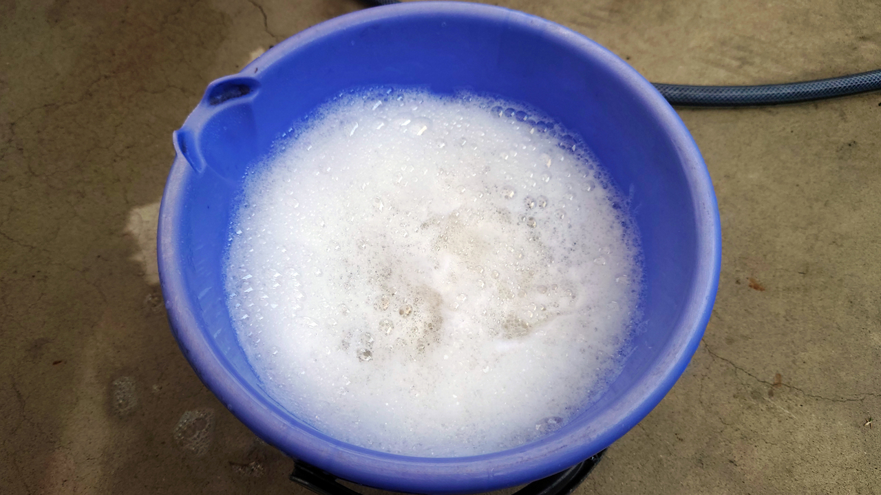 F5 コーティング車向けおすすめ洗車セット ンプー1000 ウォ ググローブ 水滴拭き取りクロス Surlust 1 カタログギフトも