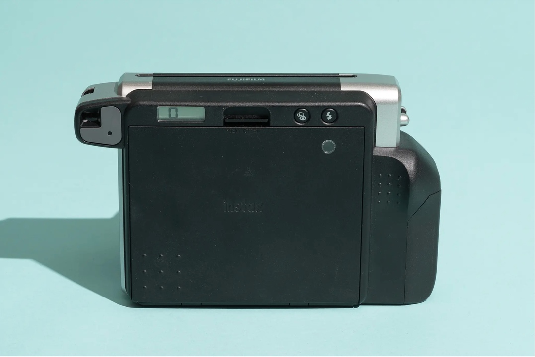 0704BestInstantCamera24