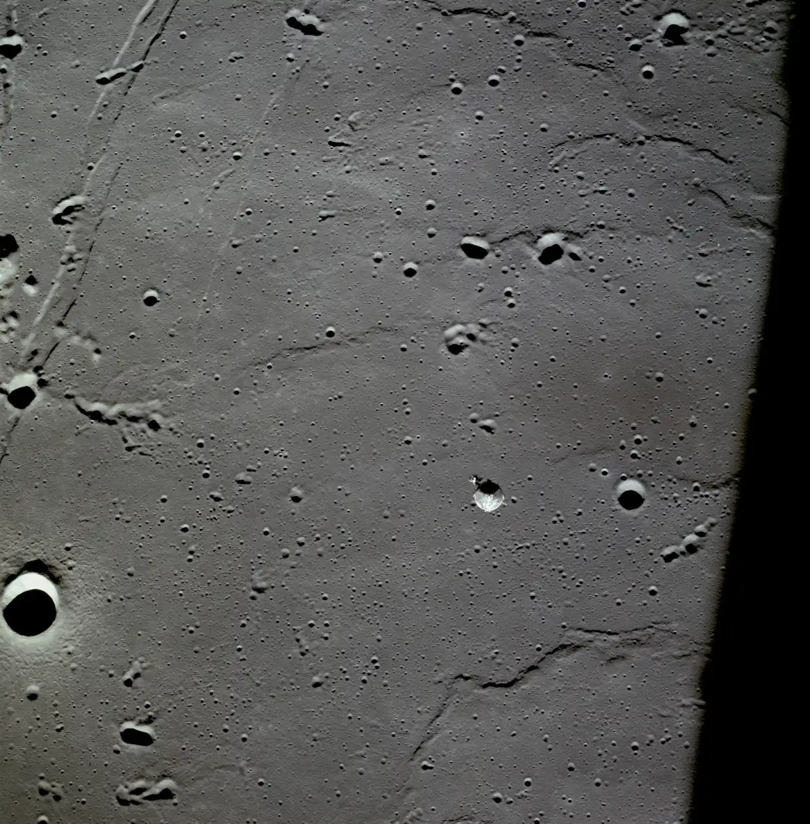 220728apollo8