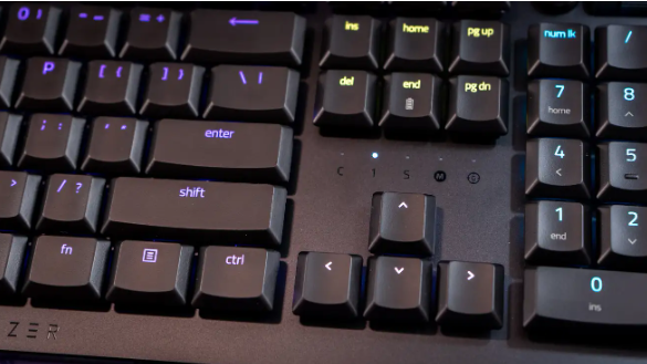 20220728RazerDeathStalker_v2_Pro_sm