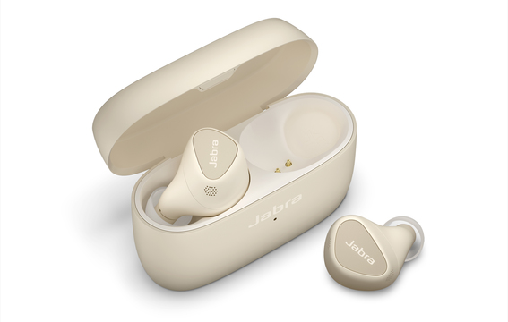 ビジネスもプライベートも押さえました。ワイヤレスイヤホン｢Jabra Elite 5｣が新登場