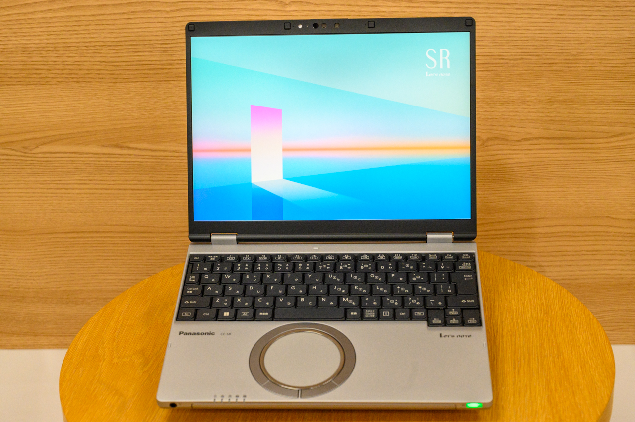 働く人のためのモバイルPCにニューフェイス登場。「レッツノートSR」は