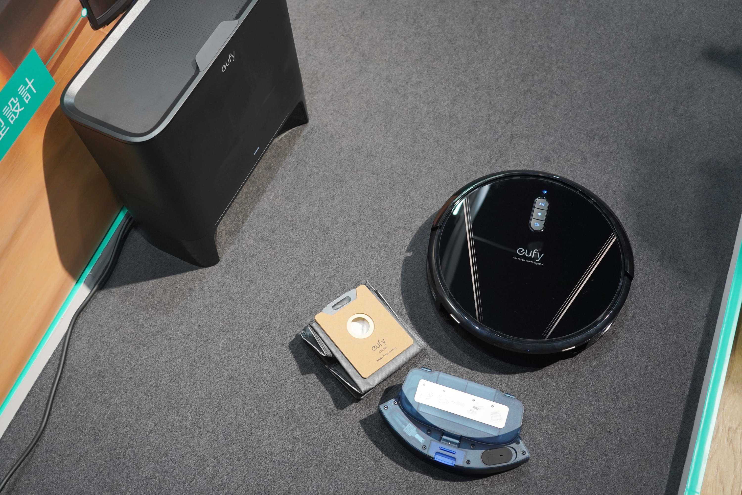 お掃除ロボット界のコスパおばけ。5万円からで自動ゴミ捨て対応「Eufy