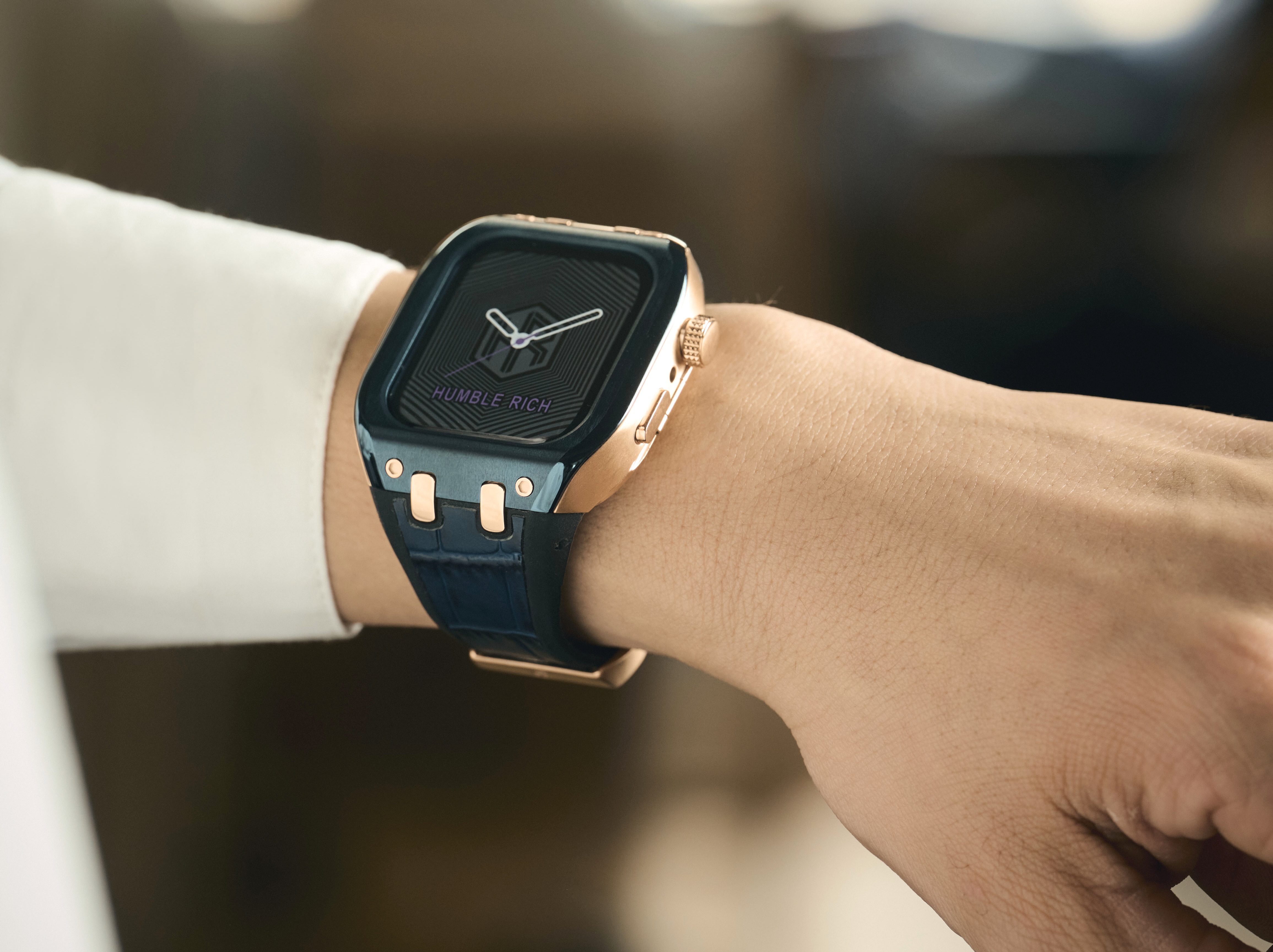 HUMBLE RICHのケースであなたのApple Watchもイタリアンテイストに