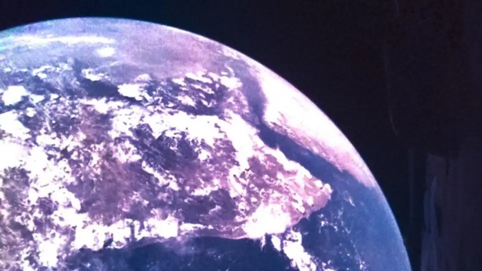 木星氷衛星探査機「JUICE」、打ち上げ直後に地球を撮影 | ギズモード