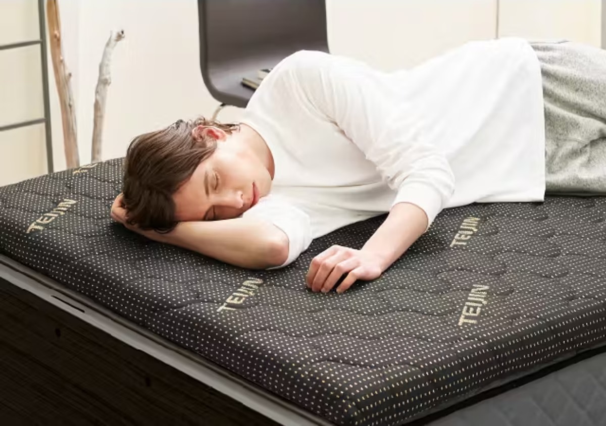 DEEPSLEEPER00.jpg