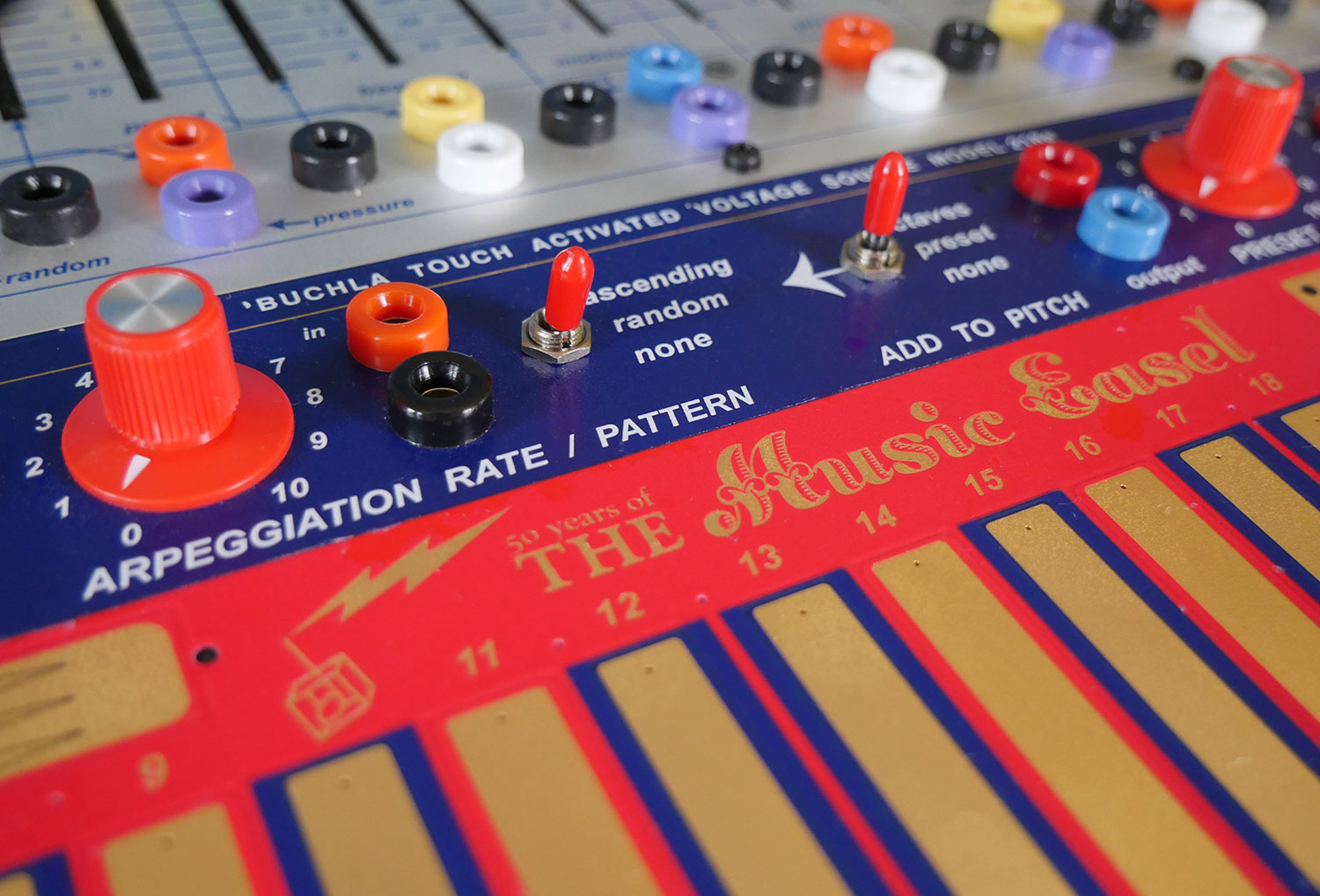 伝説のカルトシンセBuchla Music Easelが50周年記念で限定再発